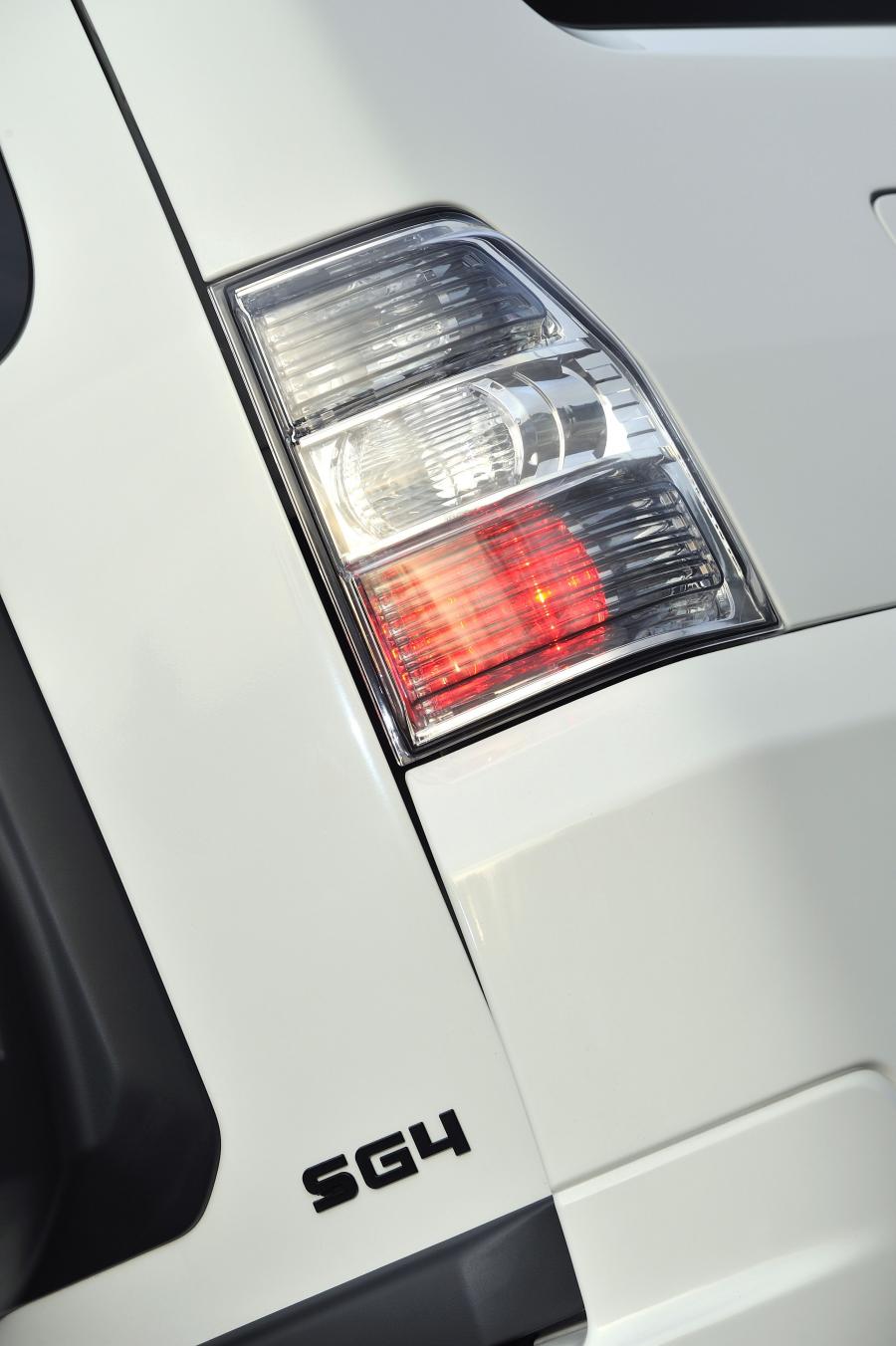  Mitsubishi Shogun Black 2012 года  (UK) (фото 30 из 85)